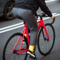 Ostre koło czerwone fabric bike.jpg