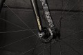 imgi_75_FabricBike-AERO-black-gold-inf3.jpeg