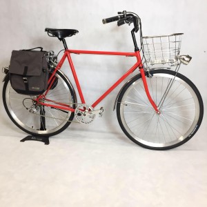 Baluma Rower retro szosowy gravel z bagażnikiem sakwą czerwony